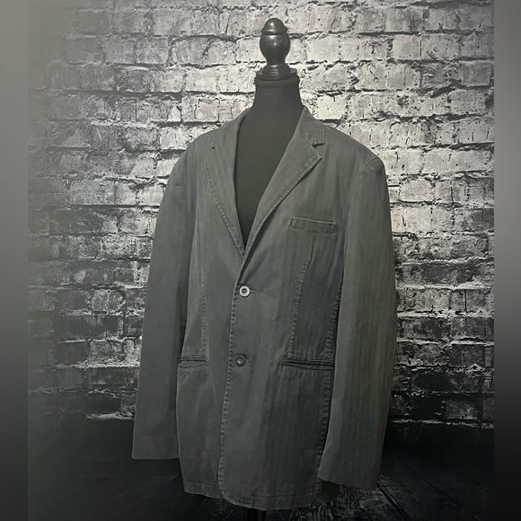 Mantles Jacket - Picture 4 of 14